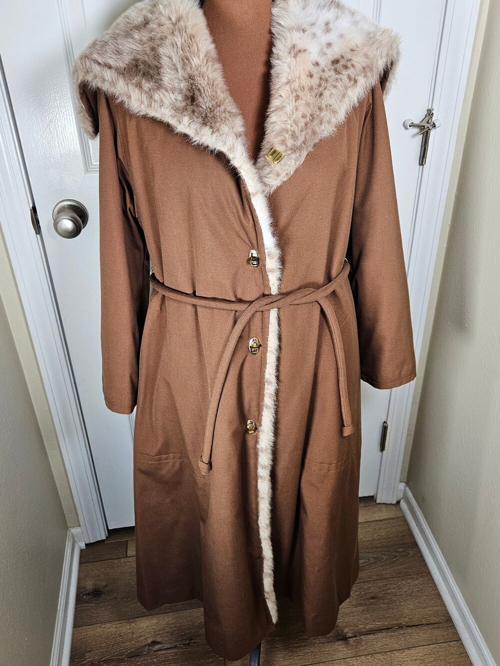 Vintage Belted Trench Coat Brown Faux Fur Collar Trim Women's Size Large